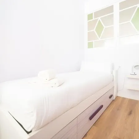 Real Cote فيرول